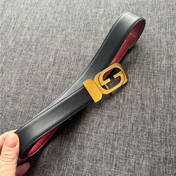 GUCCI REVERSIBLE LEATHER BELT - Picture 11 of 14